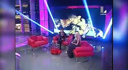 Magaly: Xoana González elogia besos de Mario Hart