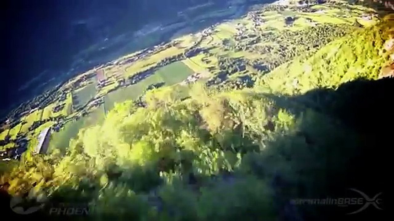 Volando entre motañas