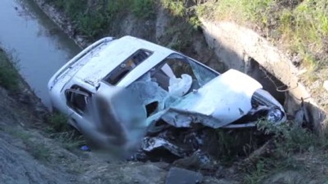 Otomobil Sulama Kanalına Düştü: 2 Ölü, 1 Yaralı