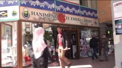 Hanımlar El Emeği Çarşısı, Yılda 140 Bin Lira Kazandı