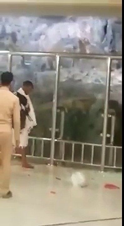 Dekhiye Aadmi Ne Makkah Mein Kya kya