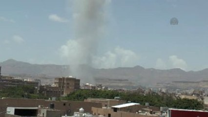 Yemen'in Devrik Lideri Salih'in Evi Bombalandı