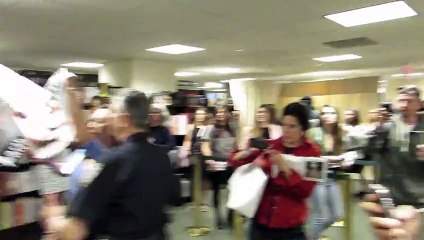 Kim Kardashian se fait attaquer par des activistes anti-fourrure !