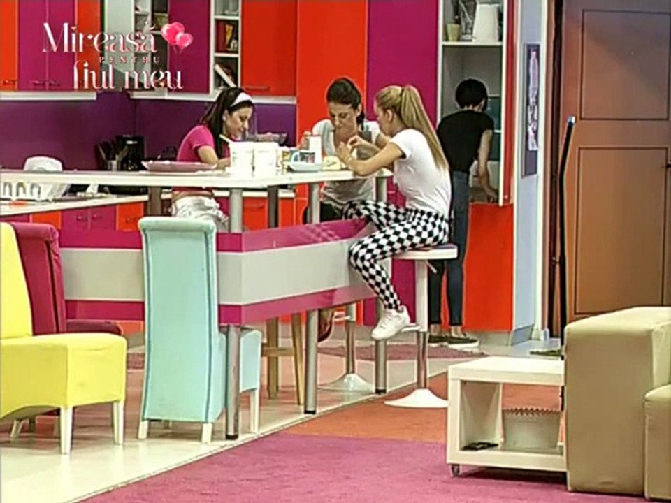 printzi la masa cu fetele 2015-05-06 20-16-37-003