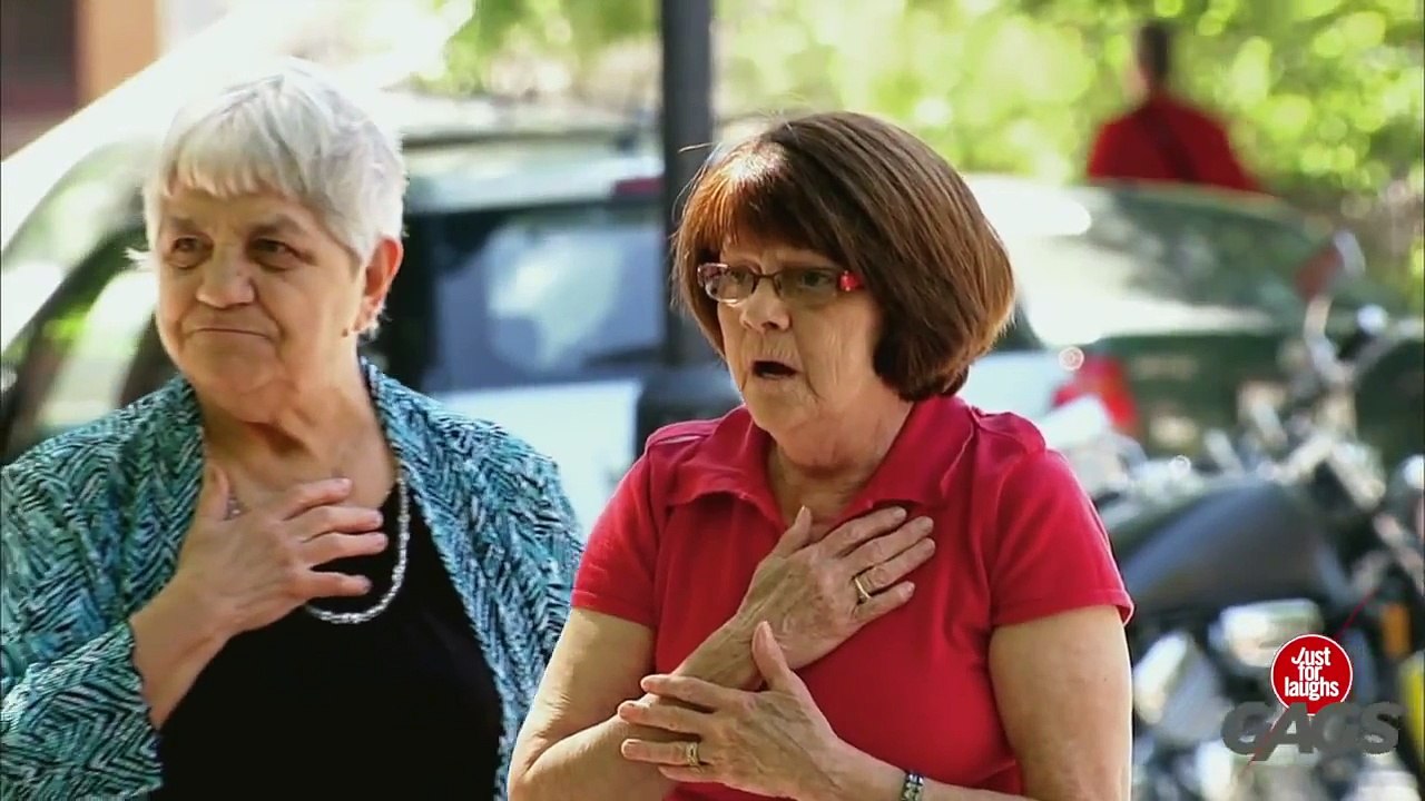 Wanted Fugitives Pranks - Best of Just For Laughs Gags