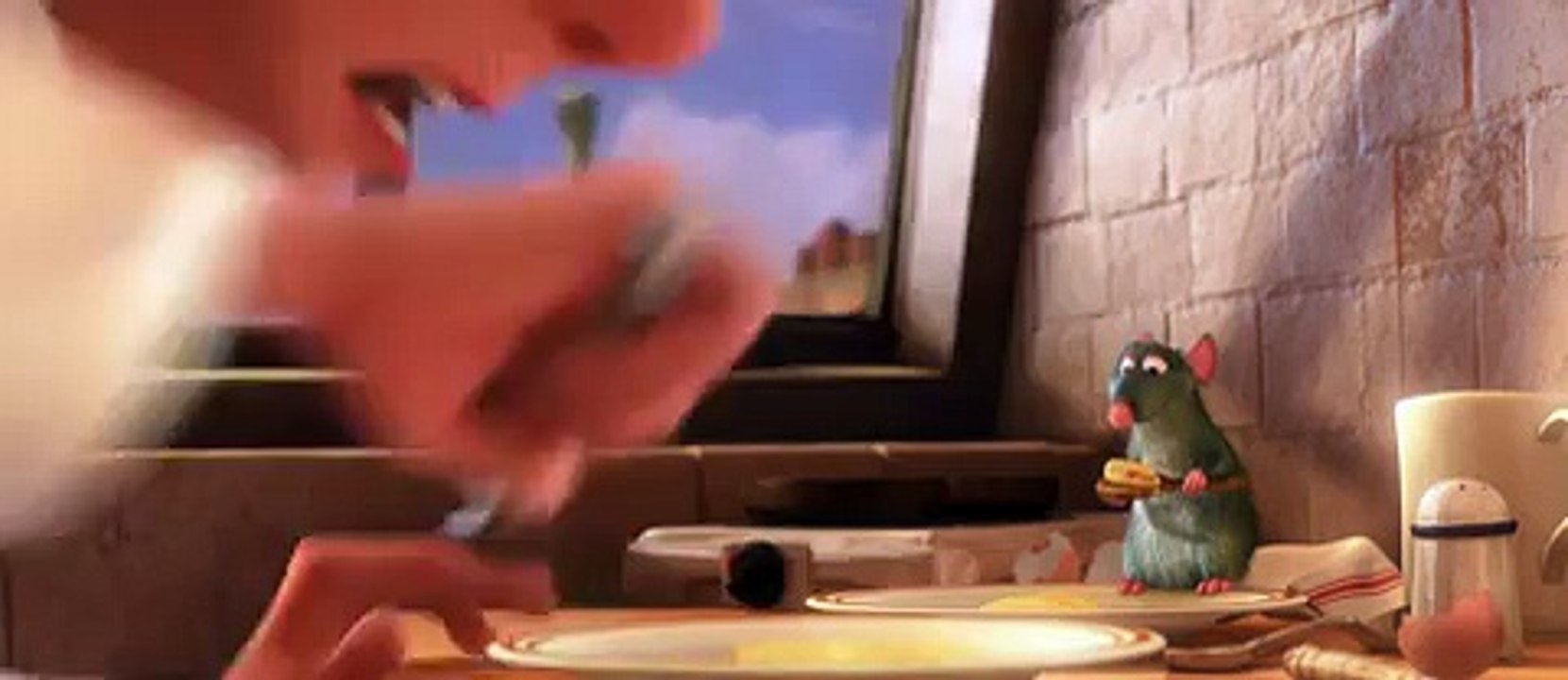 INNOCENT cute rat