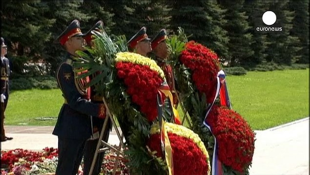 Putin says Ukraine peace moving forward despite problems