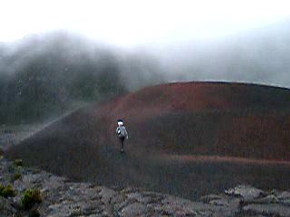 au pied du piton de la fournaise
