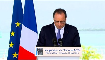 Hollande annonce que la France s'acquittera de sa dette envers Haïti