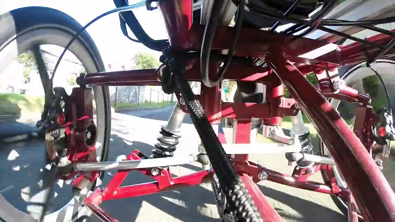 The suspension of the Velove Armadillo cargo bike prototype 3
