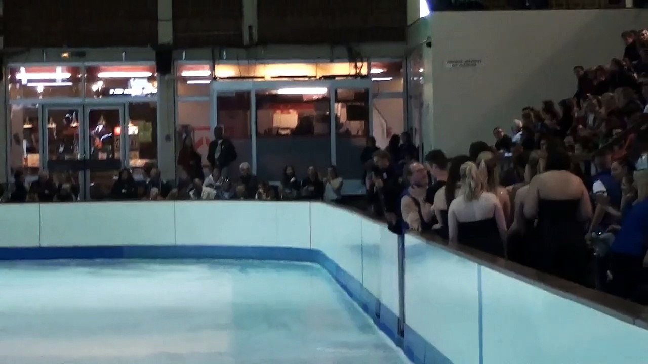 Exercice chorégraphique New's Crazy (Franconville) - Championnat de France 2015 de ballet sur glace