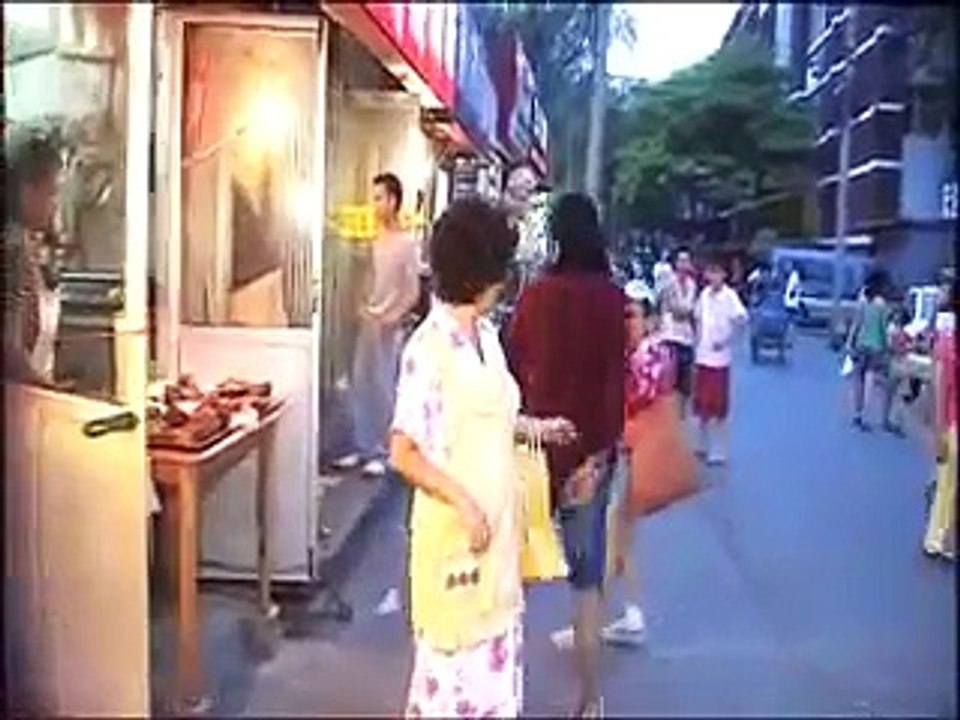 Doña Lucha y Albertano en China (MERCADO)
