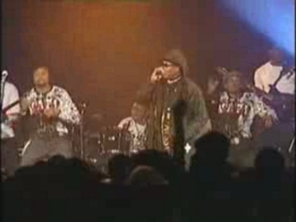 Jb mpiana-Esua Esa pasi