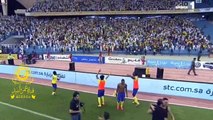 احتفالات لاعبي النصر بالبطوله الدوري ( لحضه اطلاق الصفاره النهايه ) المباراه النصر و الهلال