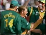 6 Jonty Rhodes miracle cricket catches