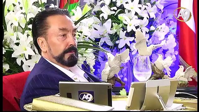 Peygamberimiz (sav) çok yakışıklı ve gösterişli bir insandı.