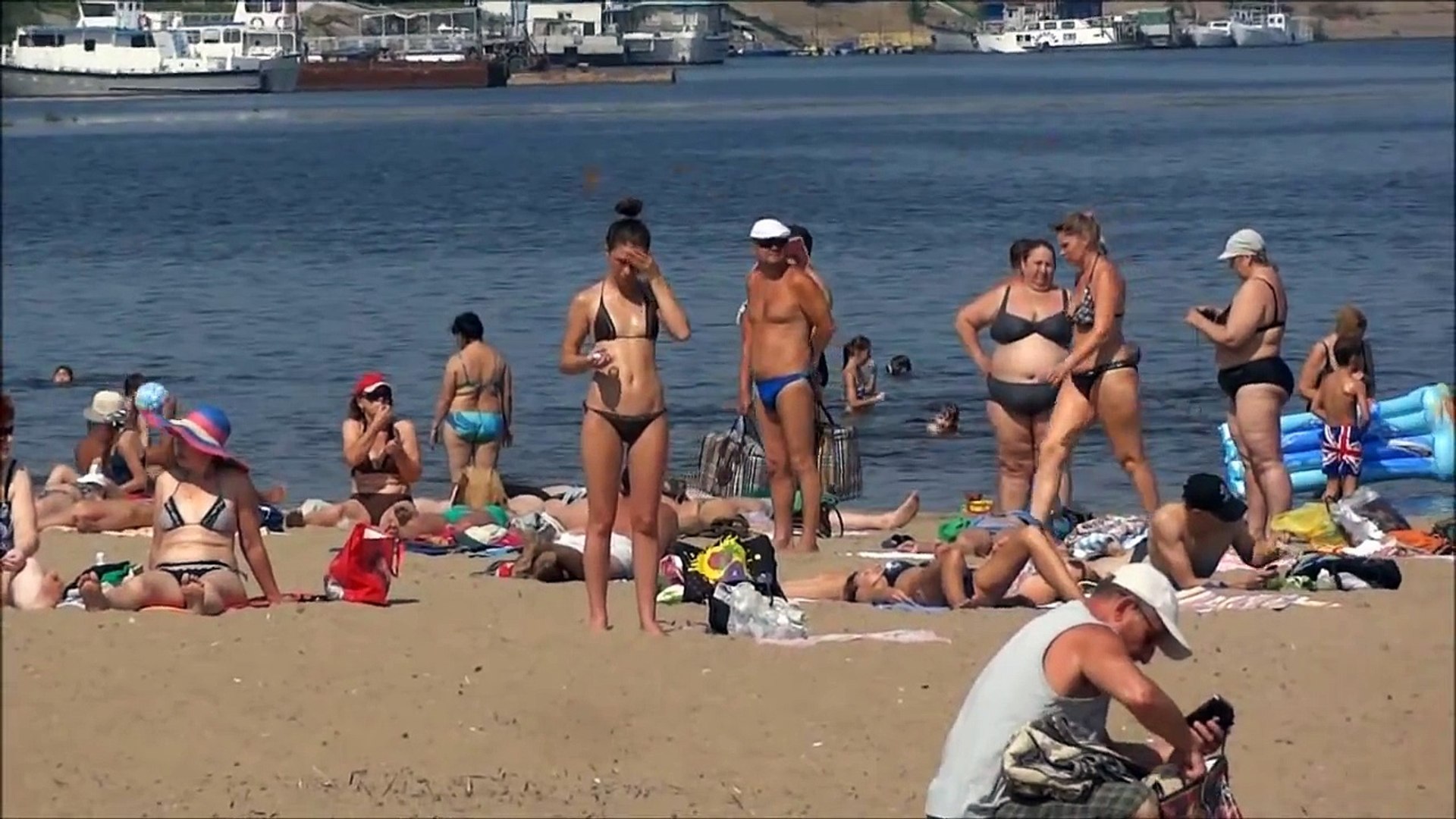⁣Russians on Beach. Summer 2013. Vlog: Russian Girl in Russia. P5