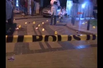 Maltepe'de silahlı, demir sopalı kavga: 2'si ağır 6 yaralı