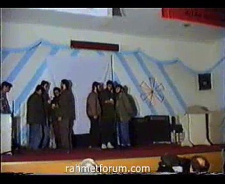 Müslüman Gençler - Şehidler Ölmez (RAHMETFORUM)