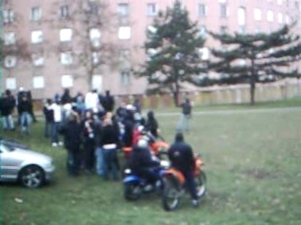 93 courti