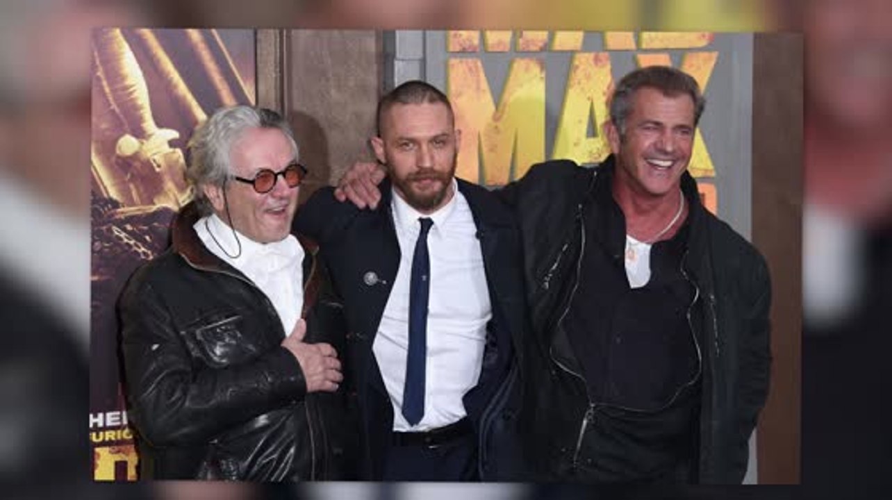 Mad Max's Tom Hardy und Mel Gibson gemeinsam bei der Premiere