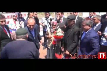 Emekli, Bakan'a böyle seslendi: Emekliler aç, aç...