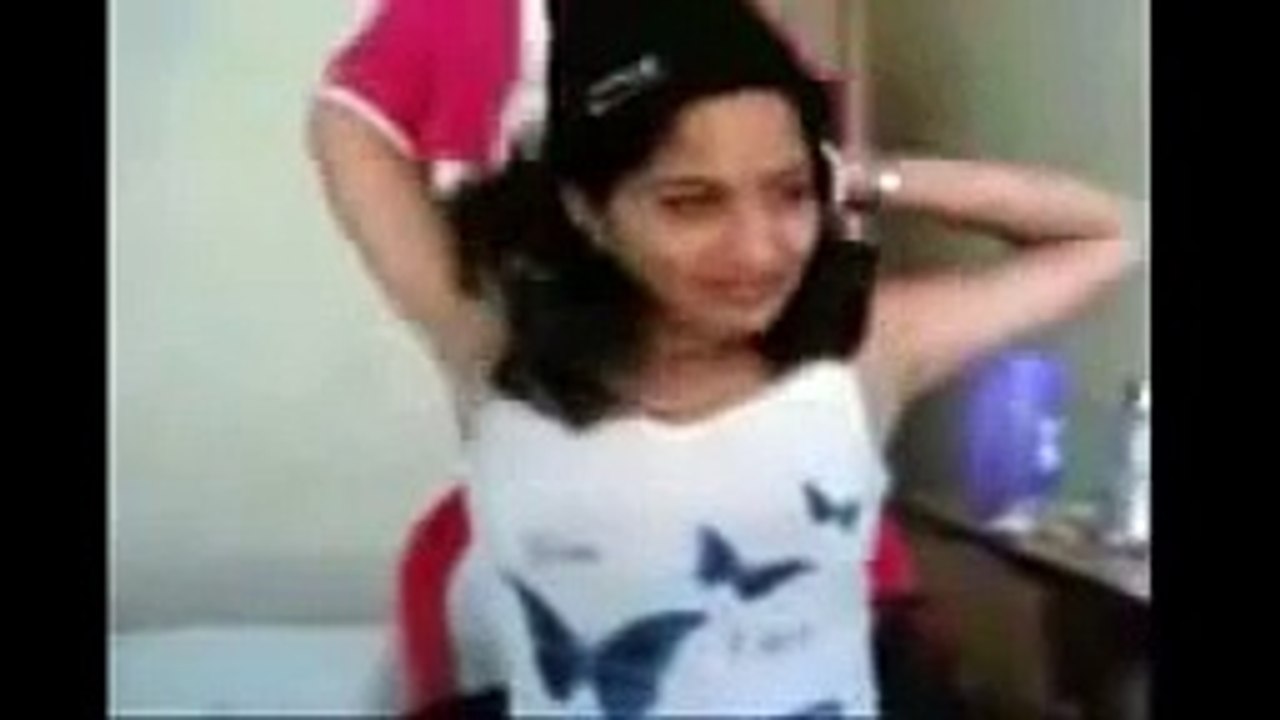 Desi malluu bhabi's mms | LATEST HD VIDEO 2015 OFFICAL VIDEO UPDATE FROM  MUSIC_LOVERZ MUST WATCH GUYZ | - video Dailymotion