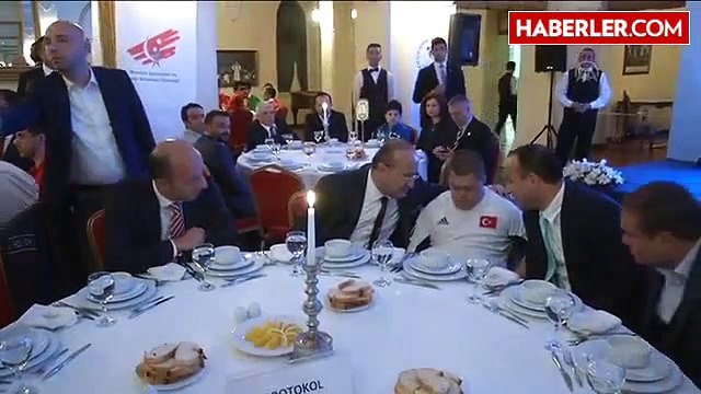 Türk Sporunun Altın Kalpleri, Engelleri Sporla Aşıyor Ödül Töreni - Akdoğan