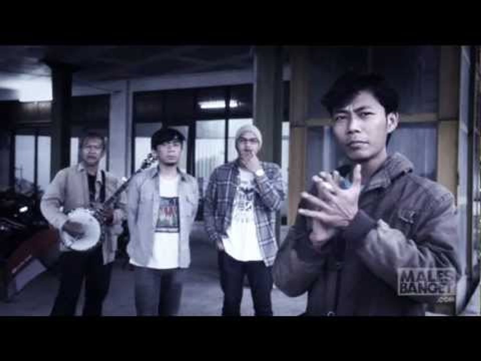 Sunset on a Rooftop - Deugalih & Folks - Earth