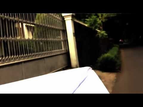 [TUTORIAL] Cara Membuat Pesawat Kertas