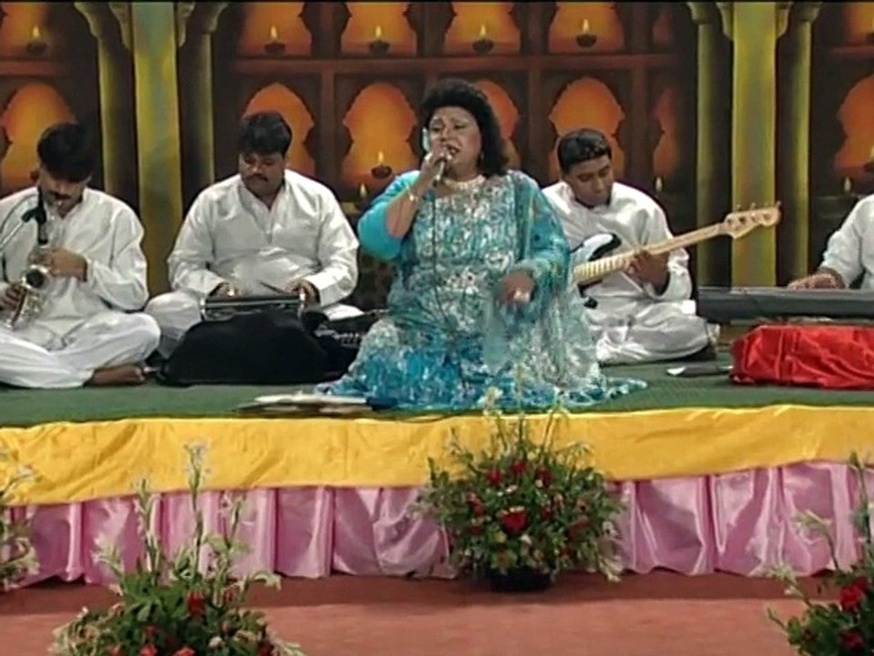 Taranum Naz - Yaad Piya Ki Mohe Ratiya Jagaye