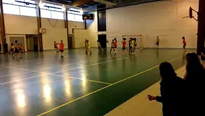 -15 filles face à Sarrebourg le 08/05/2015 pour le titre de Championnes interdepartementale.