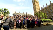 Cameron poses with new Tory MPs