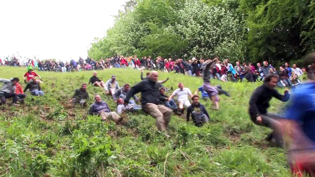 Gloucestershire Cheese Rolling 2012