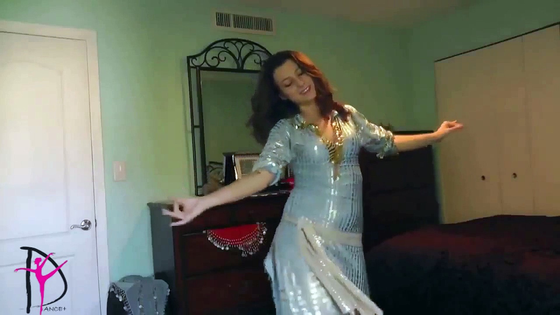 مش صافيناز .رقص شرقي مصري .Hot Belly Dance - Improvisation