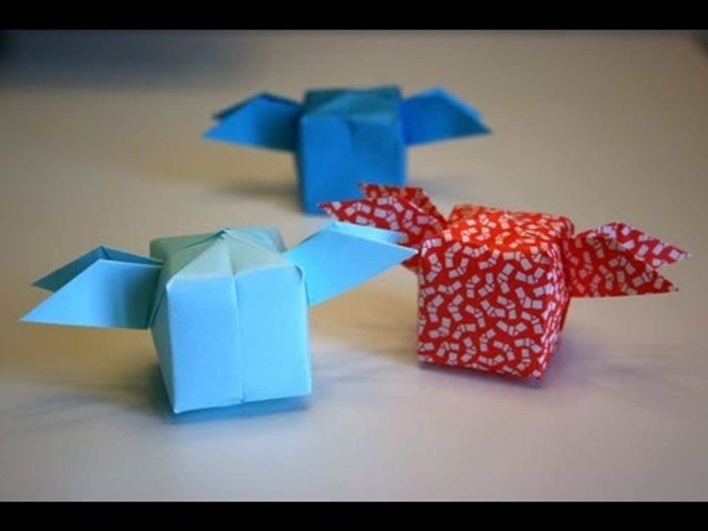 Бомбочка из бумаги