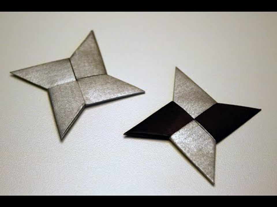 Origami - Shuriken traditionnel - Traditional Shuriken [Senbazuru]
