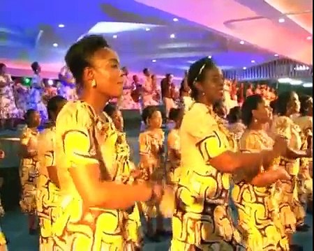 Efatha Ministry Mass choir - Bwana u mwema