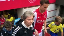 Ajax's Players Bring Mothers To Pitch VS Cambuur On Mother's Day