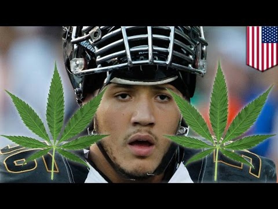Promesa del futbol americano arrestado luego de que la policía descubriera marihuana en su auto