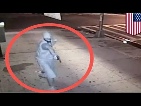 In cold blood: man shot on the street in Bronx by suspect caught on video - TomoNews