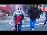 Baltimore riots: man cuts fire hose caught on video, sabotages rescue efforts - TomoNews