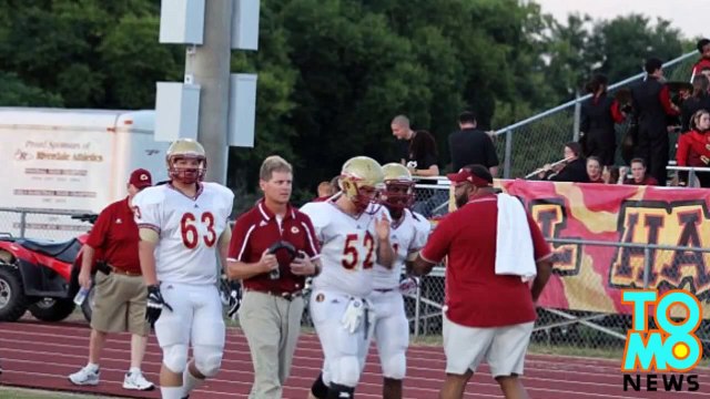 طالب يرفضه المدرب بعد الاختبار الرياضي فيقوم بضربه لانه شعر بقلة الاحترام