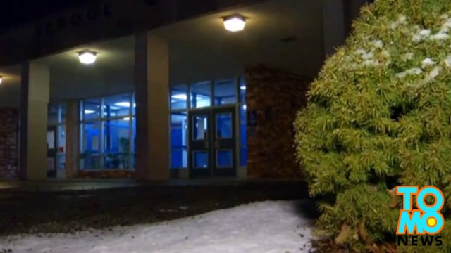 مدرسة العلوم كايلي موني قد تسجن عشر سنين بسبب الجنس مع طالب