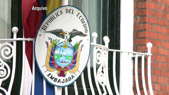 Justiça da Suécia rejeita recurso de Assange