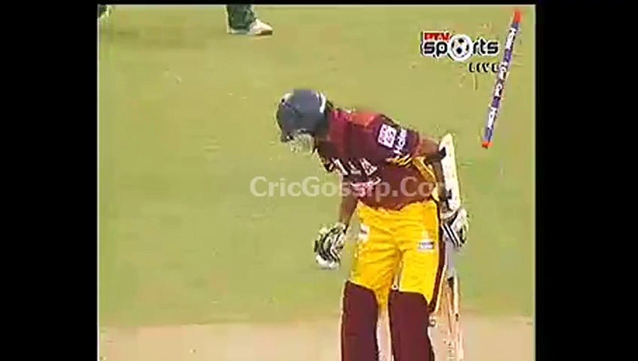 Mohammad Aamir First Wicket After Returning to competitive cricket