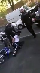 Un jeune menotté par la police, court et s'échappe. (93)