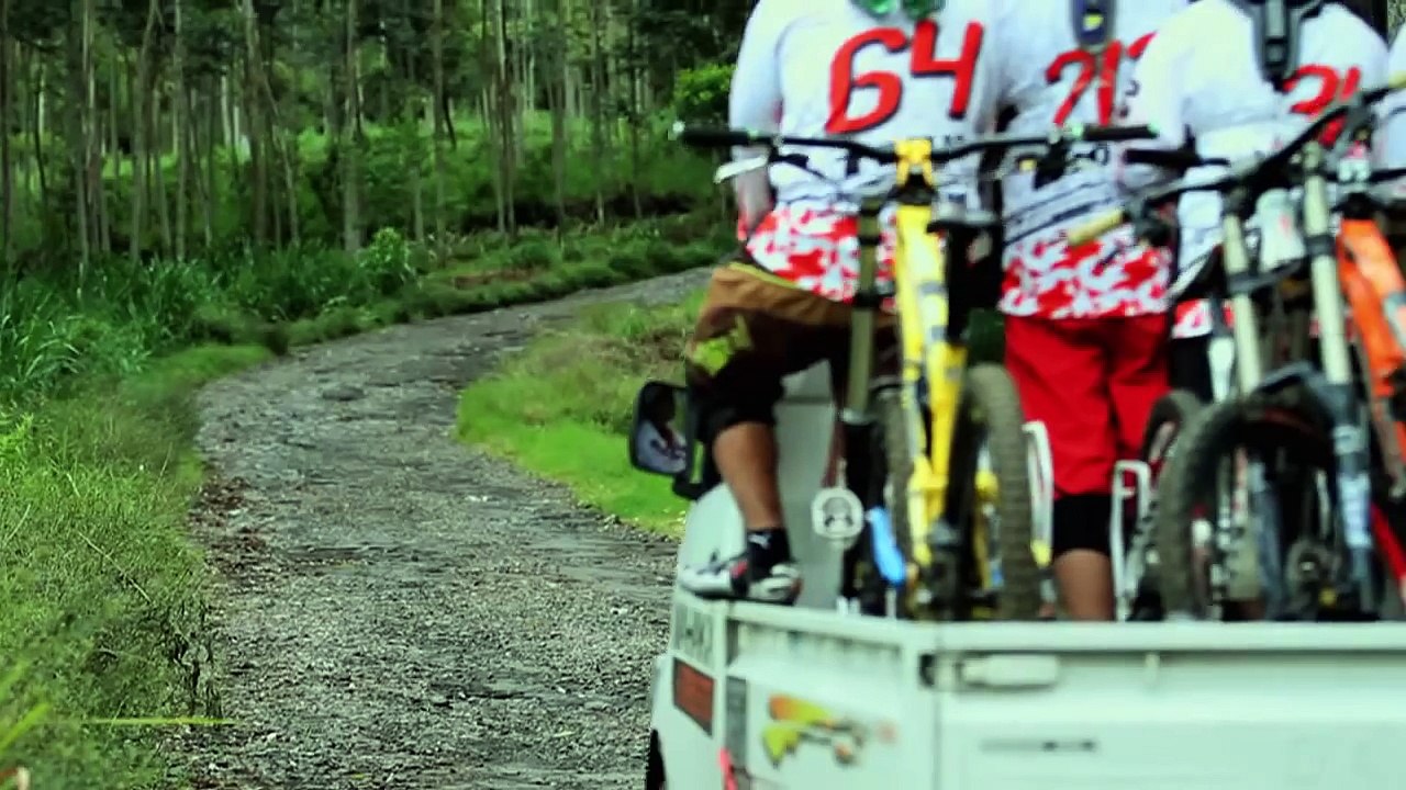 Mahaka Cycling "The Chase"