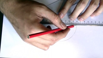 Como dibujar un pentagono regular inscrito en una circunferencia