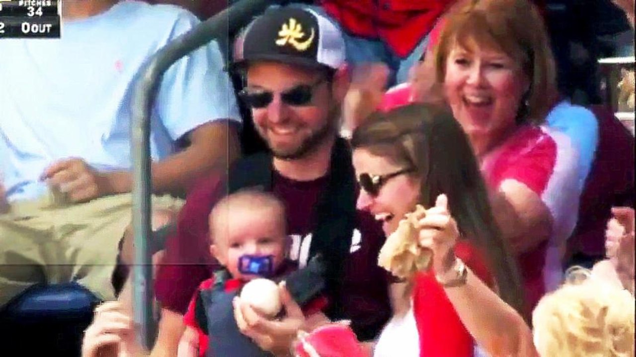 Dad Catches Foul Ball with Baby Strapped to His Chest video Dailymotion